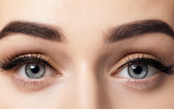 How coconut oil could help your brows
