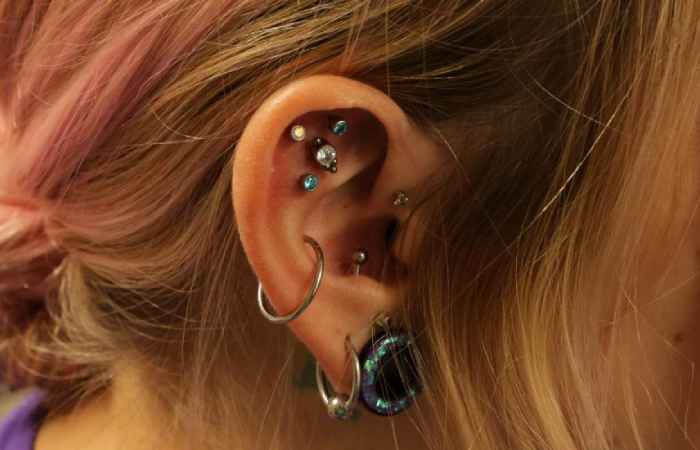 what Is a helix piercing 